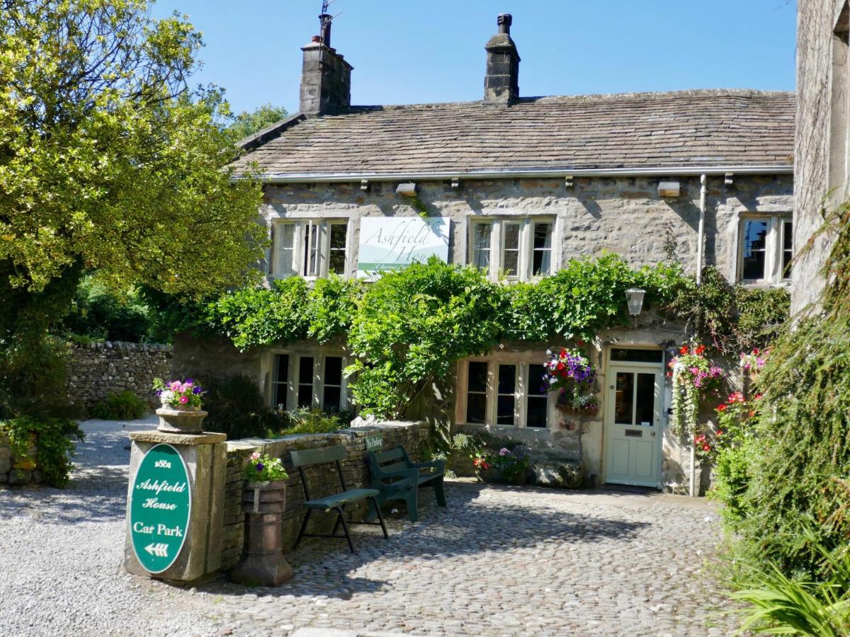 Ashfield House Hotel Grassington Exterior foto The Old Post Office, Martindale